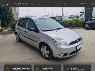 FORD Fiesta usata, con Autoradio