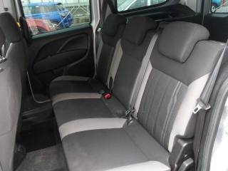 FIAT Doblo usata, con Bluetooth