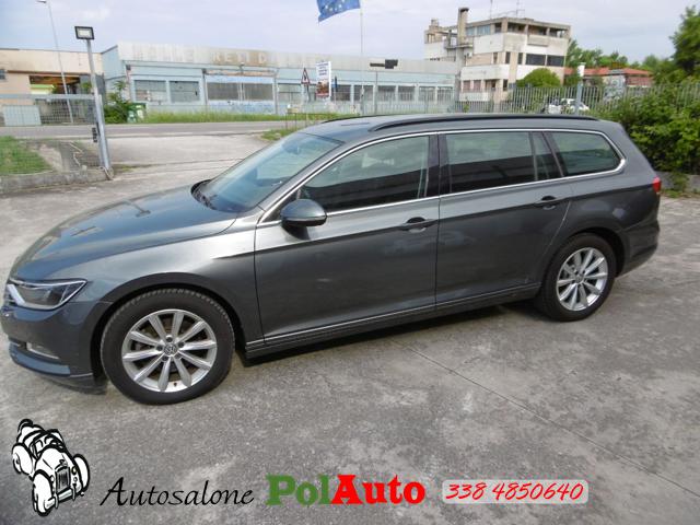 VOLKSWAGEN Passat usata, con Airbag