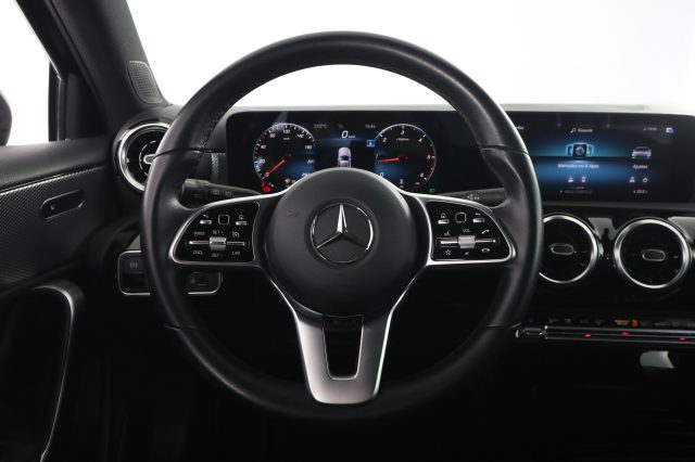 MERCEDES-BENZ A 180 usata 4