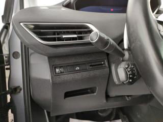 PEUGEOT 5008 usata, con Cerchi in lega