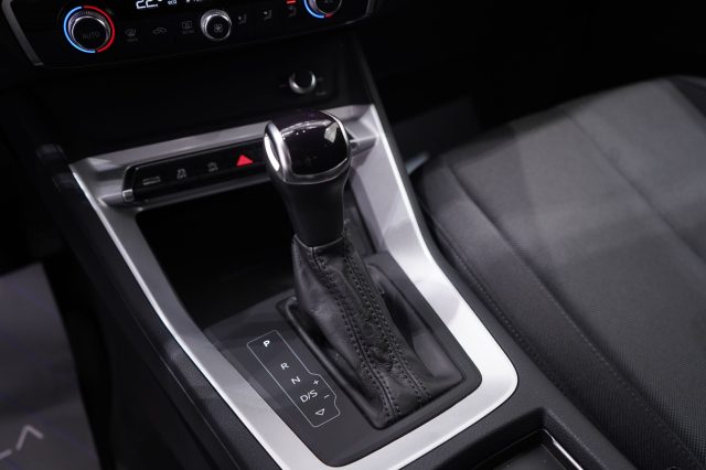 AUDI Q3 usata, con Autoradio digitale