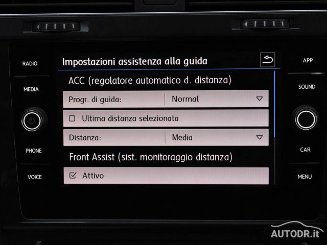 VOLKSWAGEN Golf Variant usata, con Limitatore di velocità