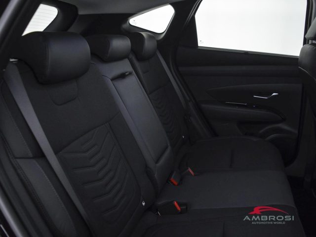 HYUNDAI Tucson usata 10