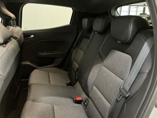 RENAULT Clio usata, con Sistema di navigazione