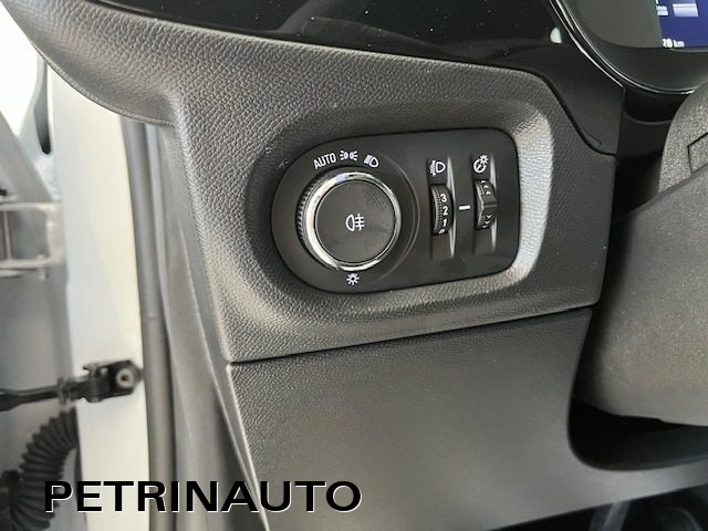 OPEL Corsa usata, con Climatizzatore