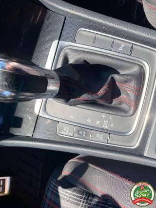 VOLKSWAGEN Golf GTI usata, con Fari Xenon