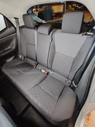 TOYOTA Yaris usata, con Servosterzo