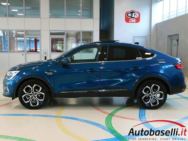 RENAULT Arkana usata, con USB