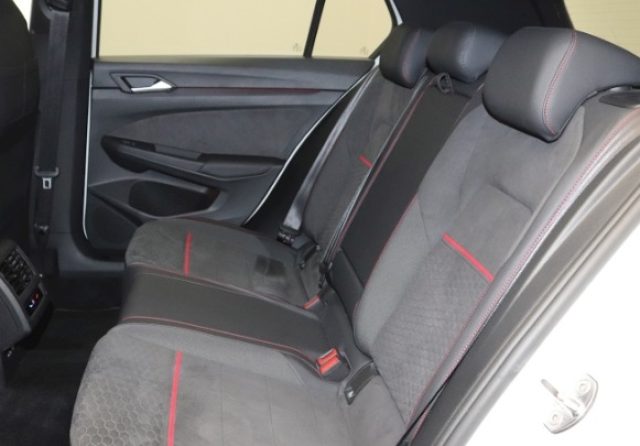 VOLKSWAGEN Golf usata, con Controllo automatico clima