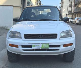 TOYOTA RAV 4 usata, con Ruota di riserva