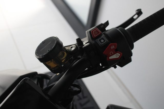 KTM 1290 Super Duke R usata 19