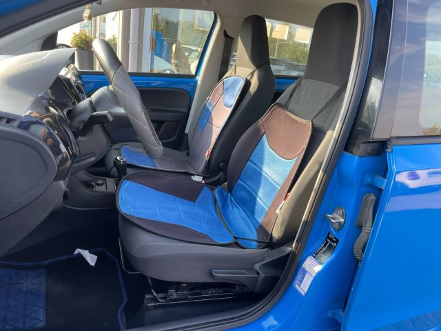 VOLKSWAGEN up! usata, con Servosterzo