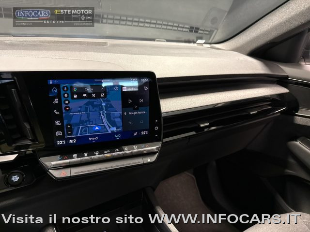 RENAULT Austral usata, con USB