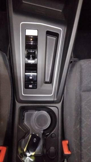 VOLKSWAGEN Golf usata, con Sensori di parcheggio posteriori