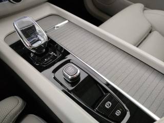 VOLVO XC60 usata, con Controllo elettronico della corsia
