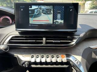 PEUGEOT 5008 usata, con Controllo automatico clima