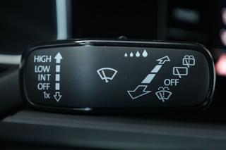 VOLKSWAGEN Polo usata, con USB