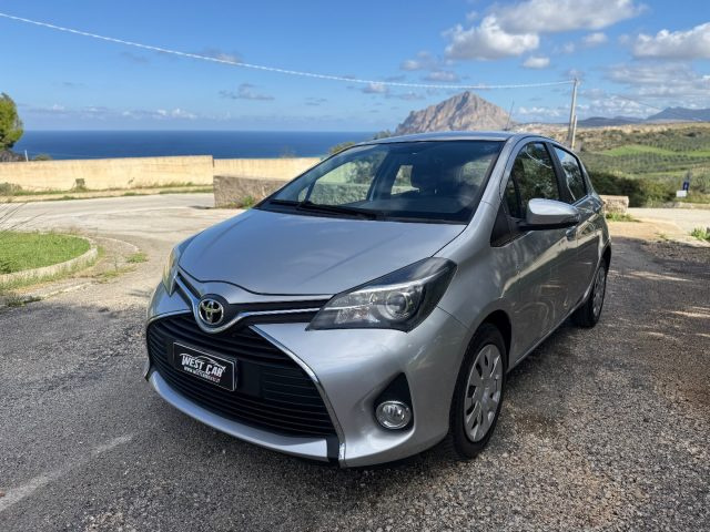 TOYOTA Yaris usata, con ABS