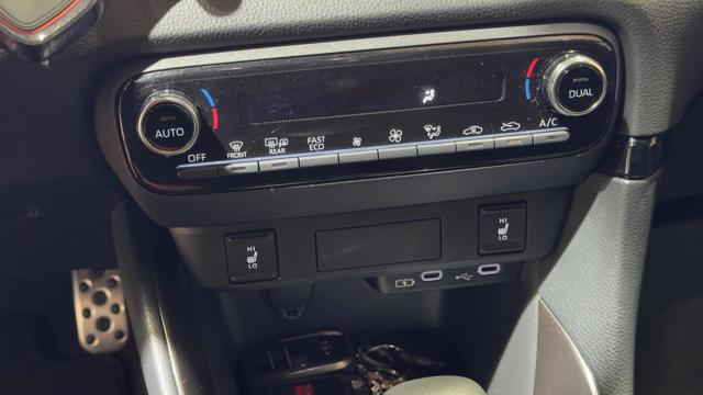 TOYOTA Yaris usata, con Controllo trazione