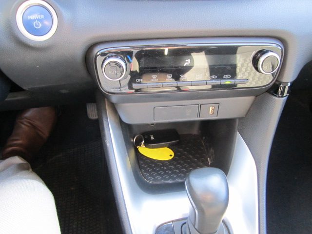 TOYOTA Yaris usata, con Cerchi in lega