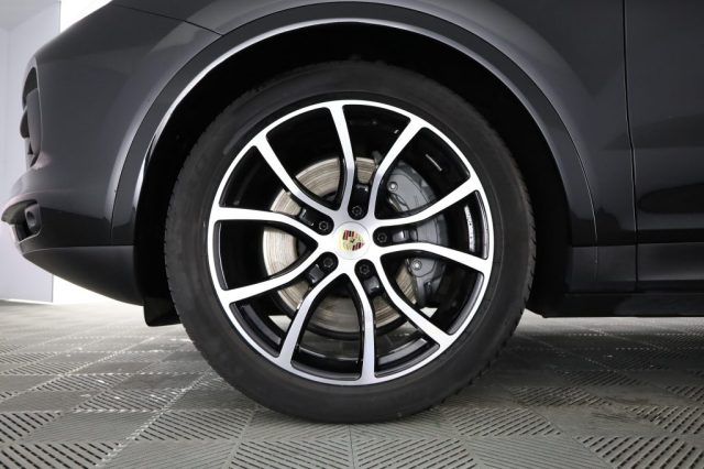 PORSCHE Cayenne usata 14