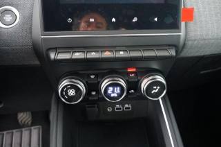 RENAULT Clio usata, con Servosterzo