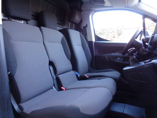 OPEL Combo usata, con Autoradio