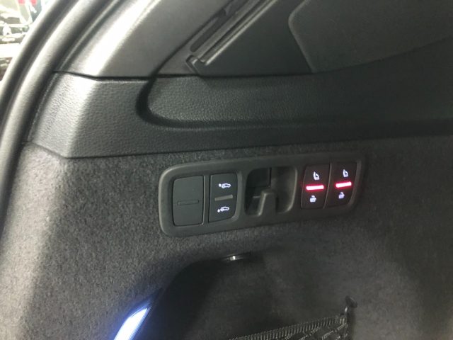 AUDI Q7 usata, con Autoradio digitale