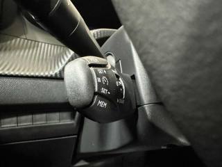 PEUGEOT 208 usata 27