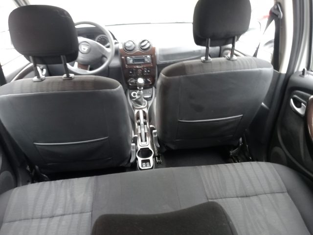 DACIA Duster usata, con Climatizzatore