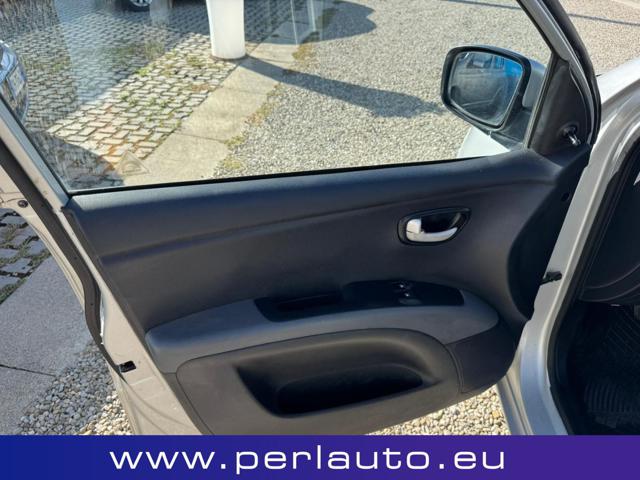 HYUNDAI i10 usata, con Alzacristalli elettrici