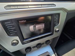 VOLKSWAGEN Passat Variant usata, con Cruise Control
