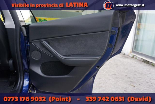 TESLA Model Y usata, con Luci diurne LED