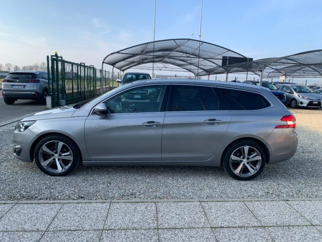 PEUGEOT 308 usata, con Cerchi in lega