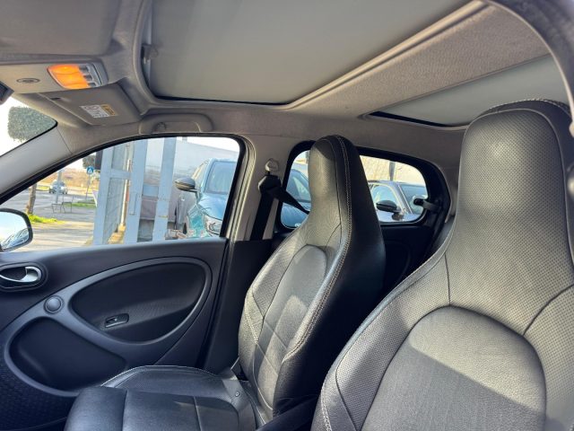 SMART ForFour usata, con Controllo automatico clima