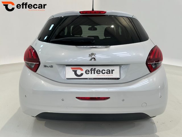 PEUGEOT 208 usata, con Alzacristalli elettrici