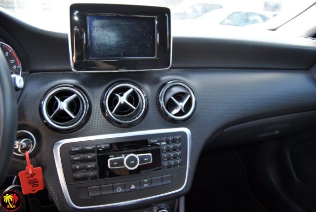MERCEDES-BENZ A 180 usata, con Climatizzatore