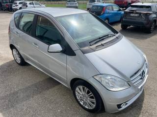 MERCEDES-BENZ A 180 usata, con ESP