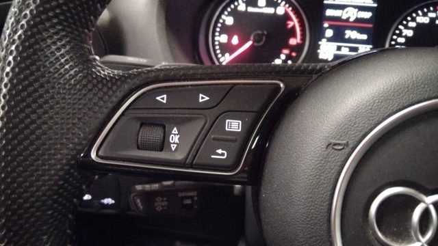 AUDI Q2 usata 25