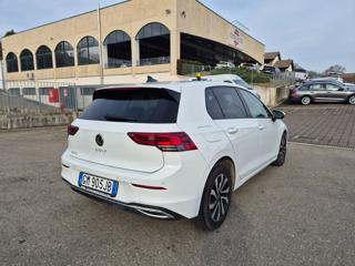 VOLKSWAGEN Golf usata, con Boardcomputer