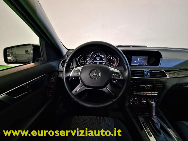 MERCEDES-BENZ C 200 usata, con Sensori di parcheggio posteriori