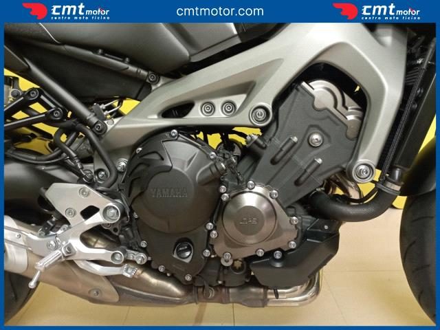 YAMAHA MT-09 usata 6