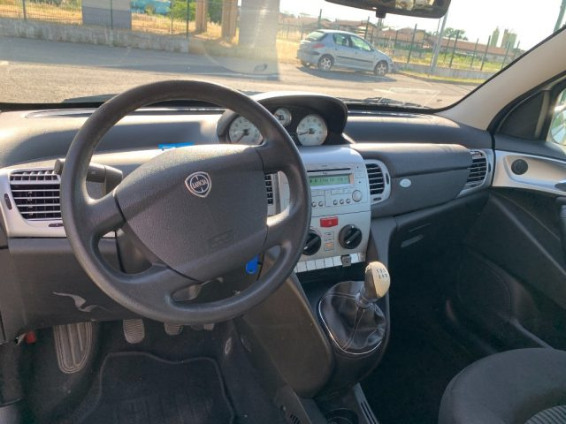 LANCIA Ypsilon usata, con Controllo trazione