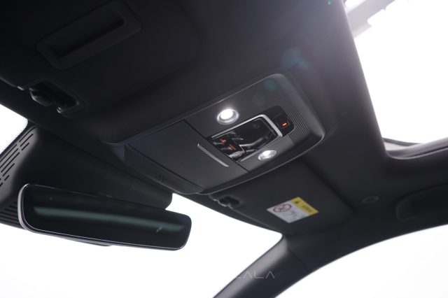 BYD Seal usata, con Fari LED