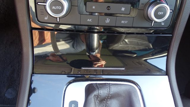 VOLKSWAGEN Touareg usata 113