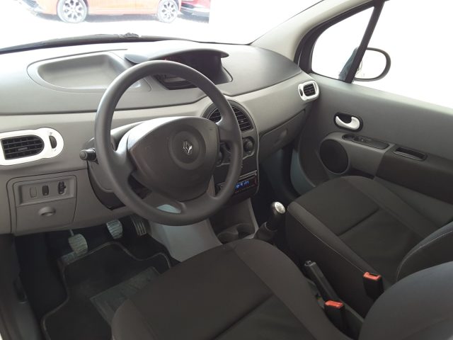 RENAULT Modus usata, con Autoradio
