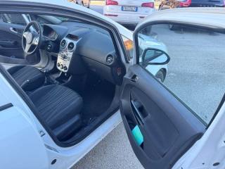 OPEL Corsa usata 15
