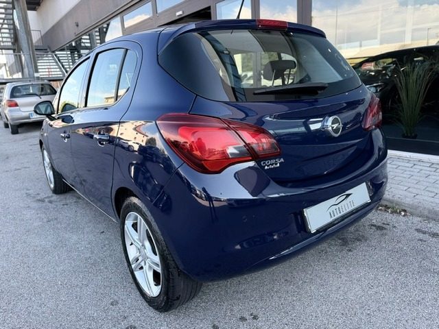 OPEL Corsa usata 2