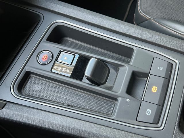 CUPRA Formentor usata, con USB